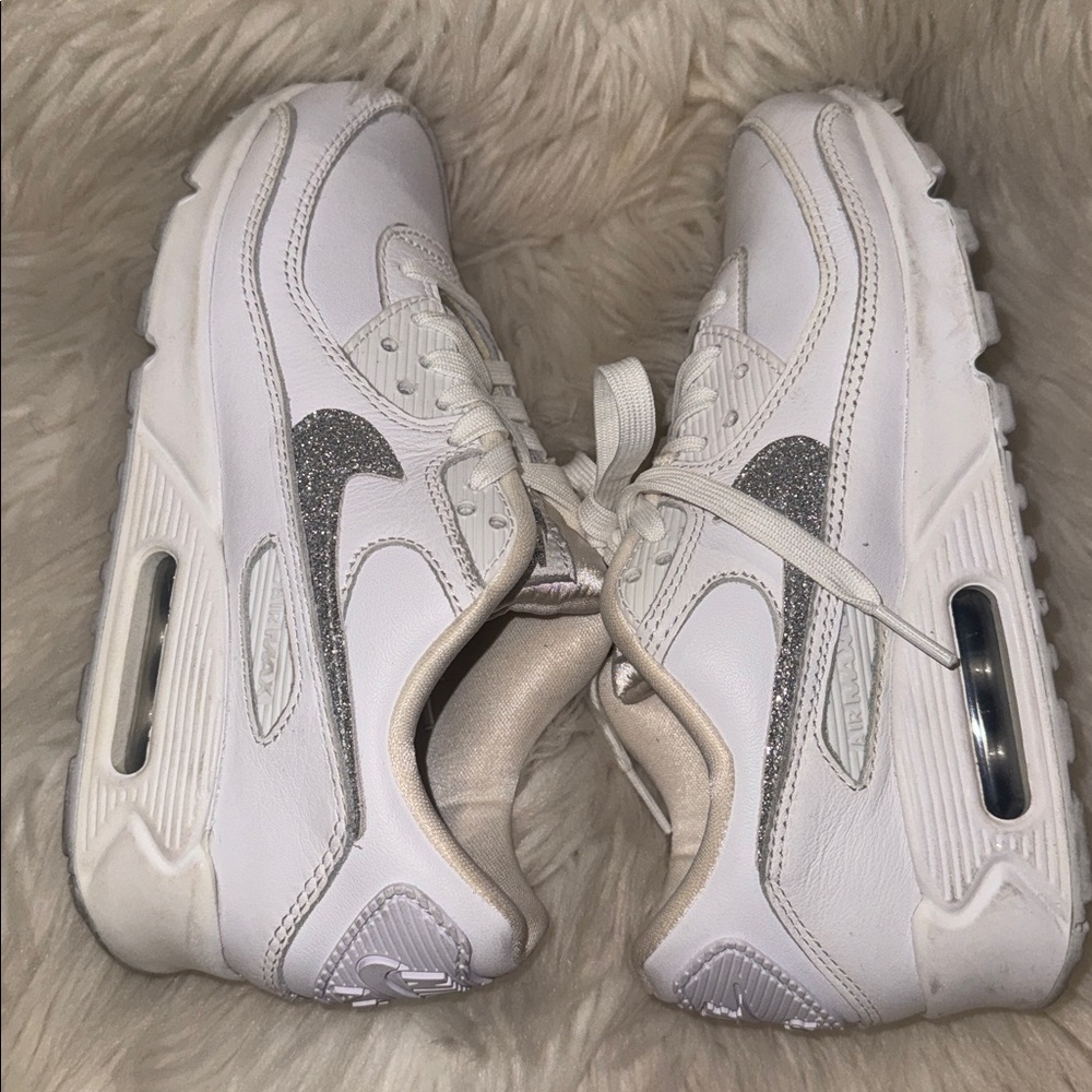 Nike Air Max 90 SE Silver Glitter/White Sneakers Size 5.5 - Picture 10 of 11